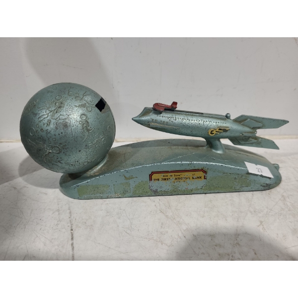 Vintage Coin Bank: "Strato Bank" 8 W, 3 D 