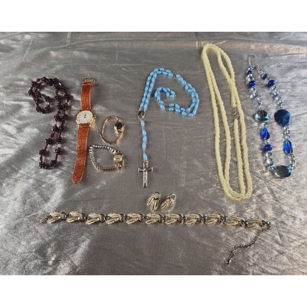 9 Piece Collection of Vintage Costume Jewelery and Watches