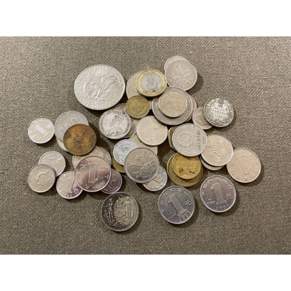 World Coins, Including 1930s Canadian Quarters and 1903 North Borneo Coin