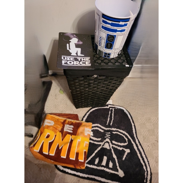 Star Wars Bathroom Decor Including: Towels, Garbage Can, Soap Dispensers, and More!