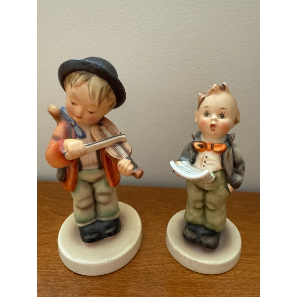 Pair of Hummel Musical Boy Figurines - 5.5T 