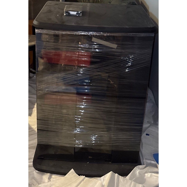 Black Shelving Unit - 27W, 40T 