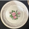 Image 2 : Cuban Rose & Tudor Rose With 22K Gold Trim Porcelain Plates