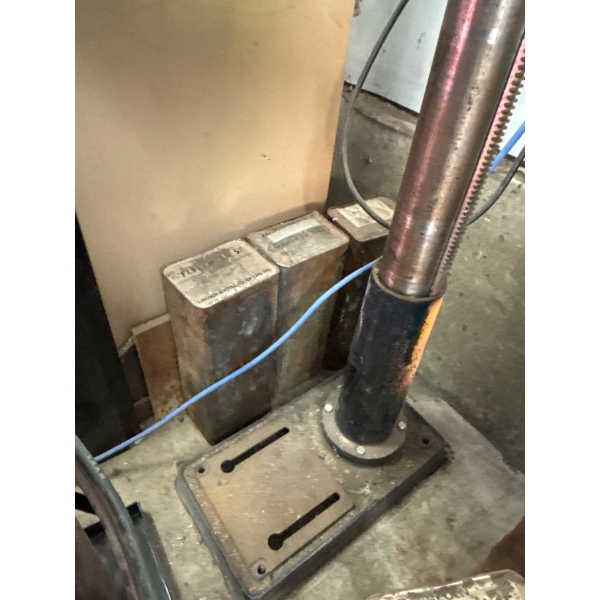  5 cases of Lincoln electrical welding rod