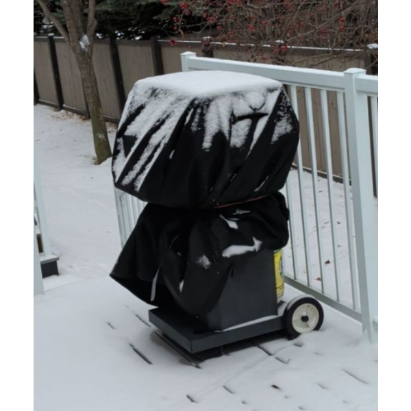 Char-Broil BBQ with Full Propane Tank