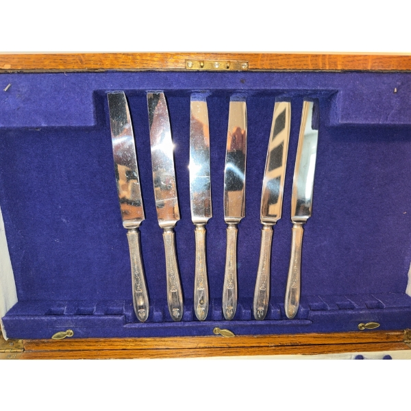 Wooden Flatware Chest with Silver-Plated Cutl