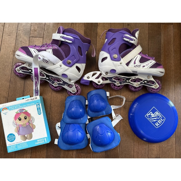 Fun In The Sun - Children's Rollerblades PPE Frisbee & More - Almost New 