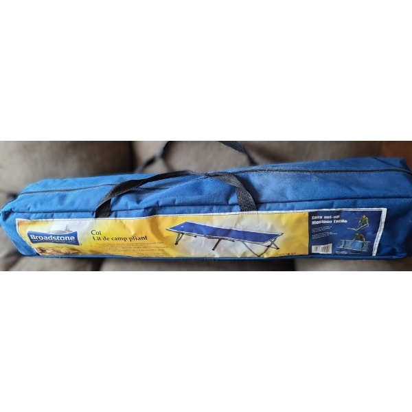 Braodstone Model 76-1572-2 Outdoor Cot 79 W, 31 D, 16.5 T 