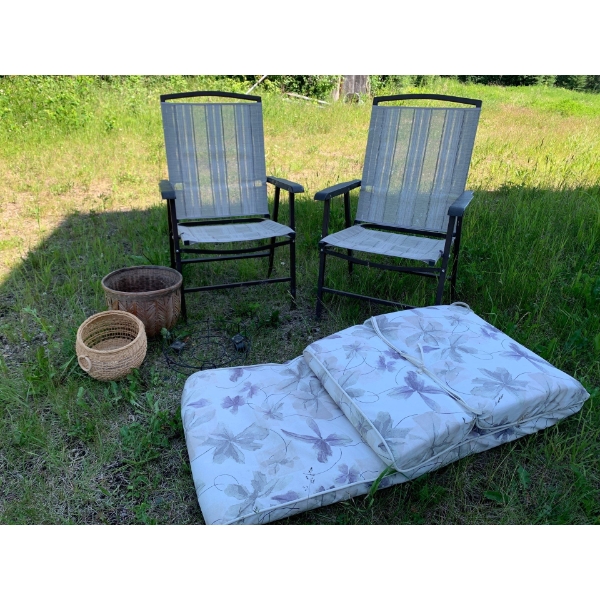 Garden Chairs & Baskets