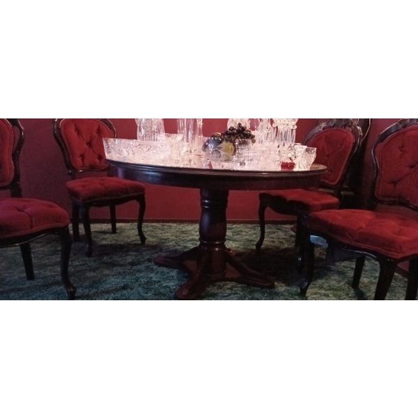 Mirror Table (49W, 29T) w/ Wooden and Red Velvet Chairs (4; 19W, 18D, 41T) Contents NOT Included 
