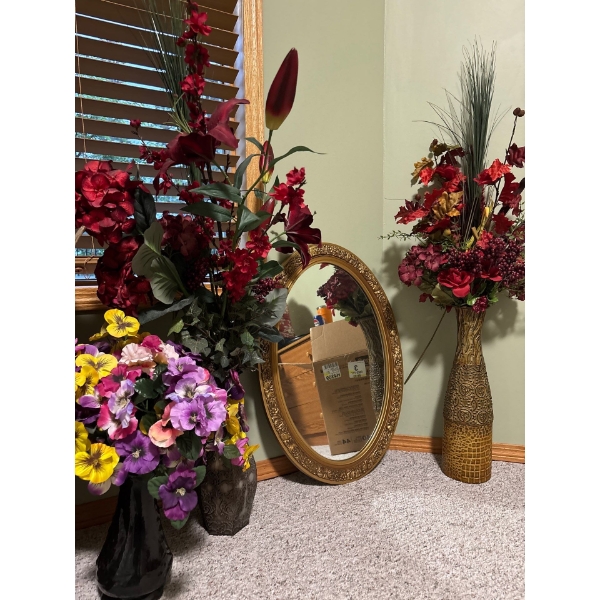 LovelyVintage mirror L27" W20" artificial Plants with Vases 