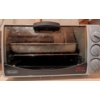 Image 11 : 3 Shelves Of Premium Kitchen Must Haves - Le Cruset Dutch Oven Electric Wok PYREX Casserole 