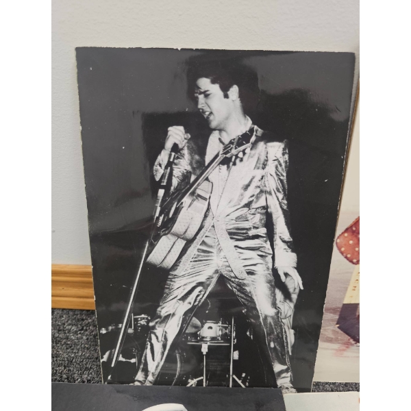 Toronto Maple Leafs Memorabilia, Magazines, and Photos