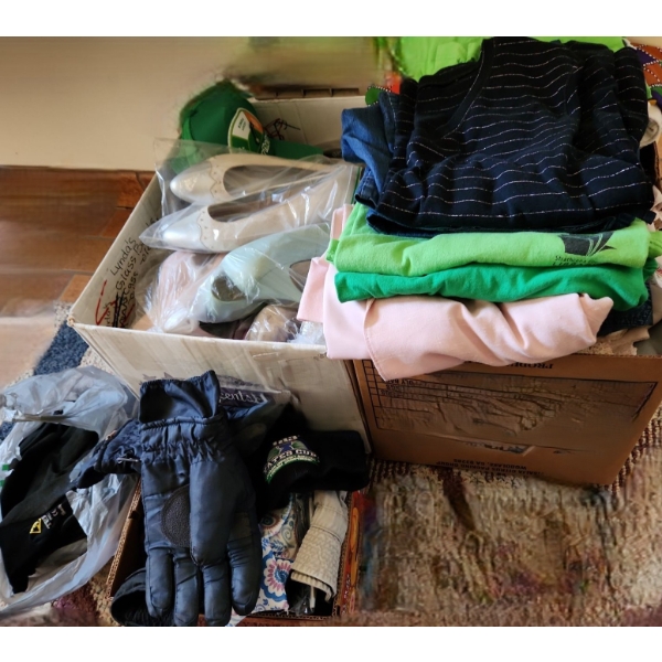 Women's Shoes Size 10, Patra Pink Lace Top Size 13, Alia Capri Denim Size 18, Various Other Items