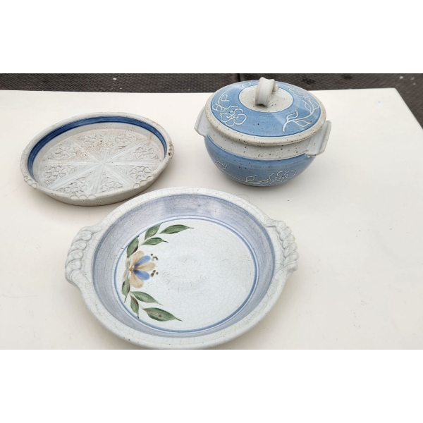 Vintage Pottery! Pie Dishes and Smaller Crock Dish