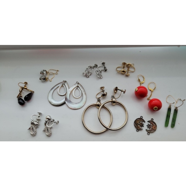 Lovely Lobes - Vintage Earring Collection  