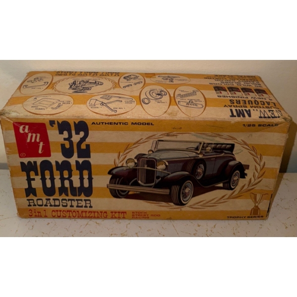 AMI 1932 Ford Roadster-Customizing kit & Build it yourself Car