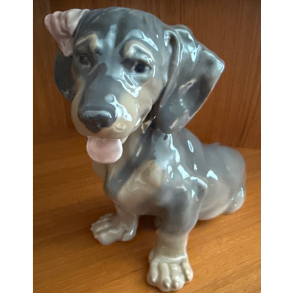Adorable Royal Copenhagen Denmark Dog Figurine, 11In Long w/ 3D Wall Art 