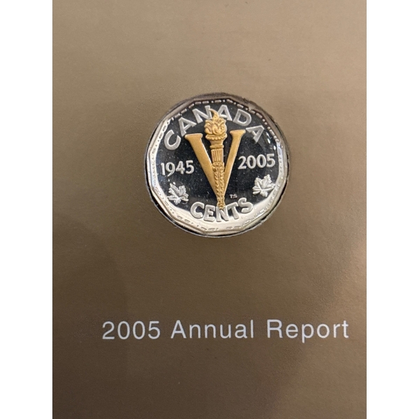 2005 Royal Canadian Mint Annual Report with Gold-Plated Sterling Silver 'Victory' 5-cent