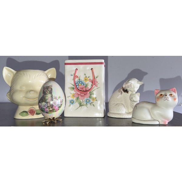 Ceramic Cat Figurines and Decor
