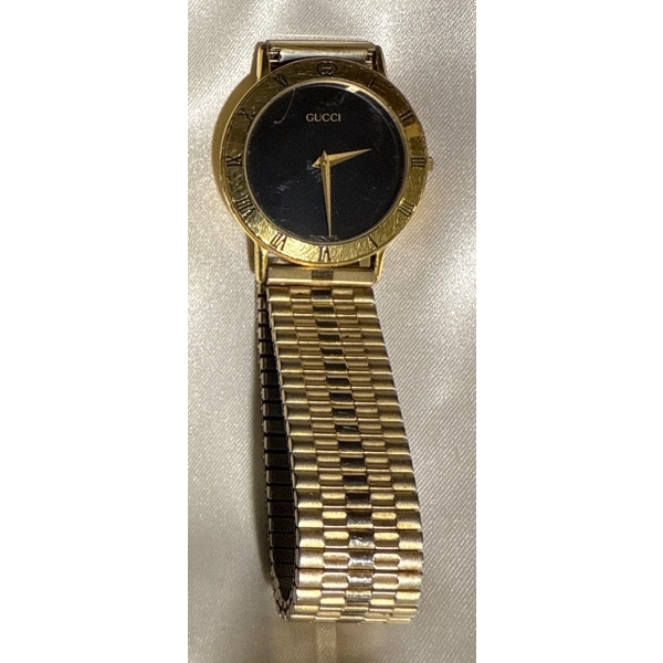 Gucci Men's 3000M Black Dial Quartz Wrist Watch 