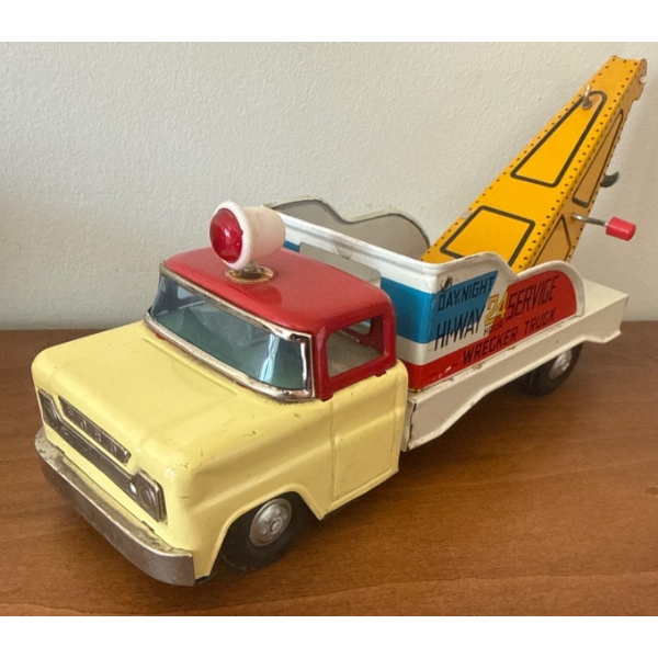 Vintage TONKA AA Wrecker Tow Truck 12.5"Long