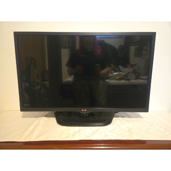 LG 32 Inch 32LN570B-UH
