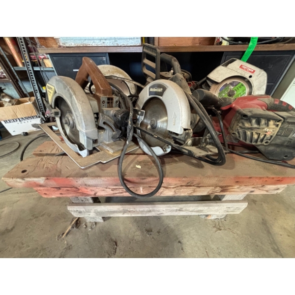several skill, saws, including skill, benchmark craftsman Mastercraft and a skill sander 
