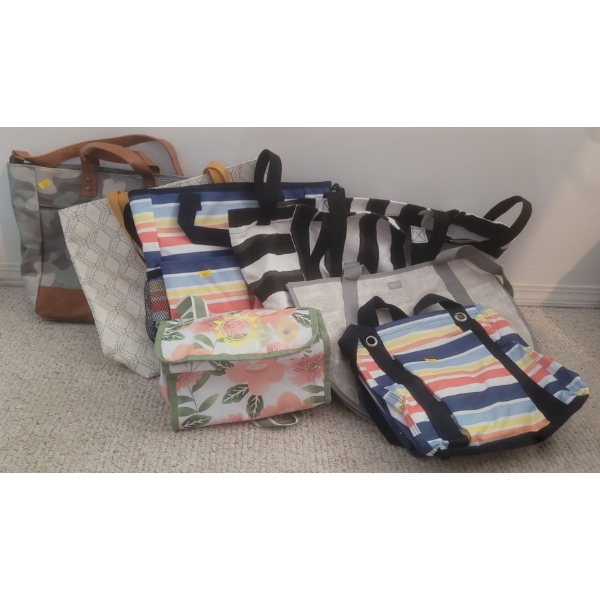 "R"rrrrrr Is For Rita .. Who would like Her Never Used & New Bags To Go To A New Home