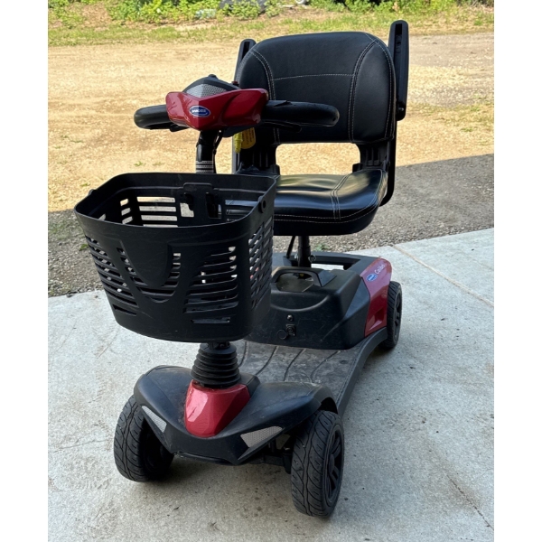 Invacare Colibri Mobility Scooter, Tested and Working w/ Key, P18A1949