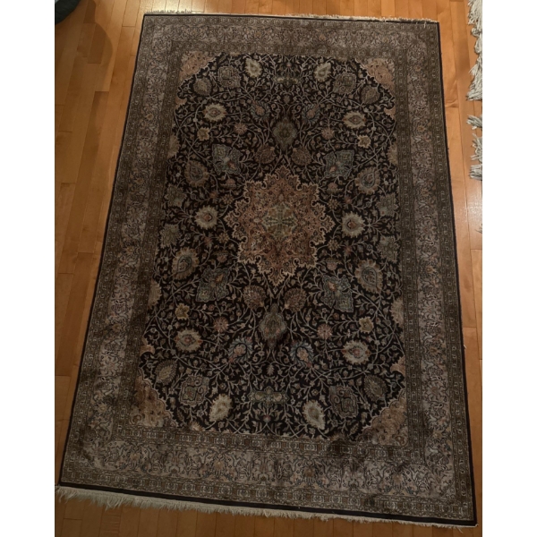 Authentic Silk Persian Rug w/ Center Medallion & Floral Patterns 75x46