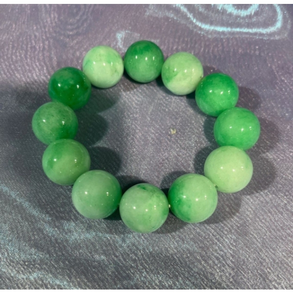30mm Jade Bead Bracelet