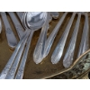 Image 5 : Brass Serving Tray with Embossed Design and Silver-Plated Cutlery Set