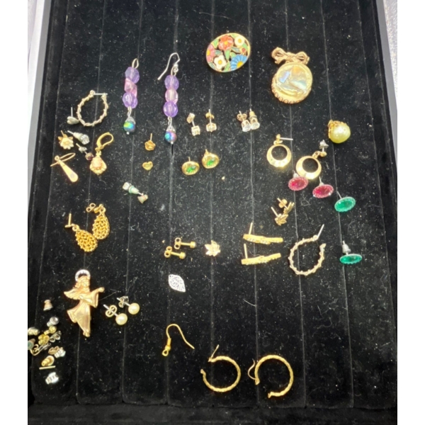 Collection of Brooches, pins, some silver and one gold earring
