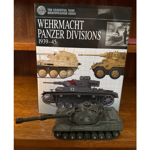 Vintage Dinky Toys Leopard Tank Model#692 from Militaria Series