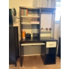 Image 1 : Desk (contents not included)