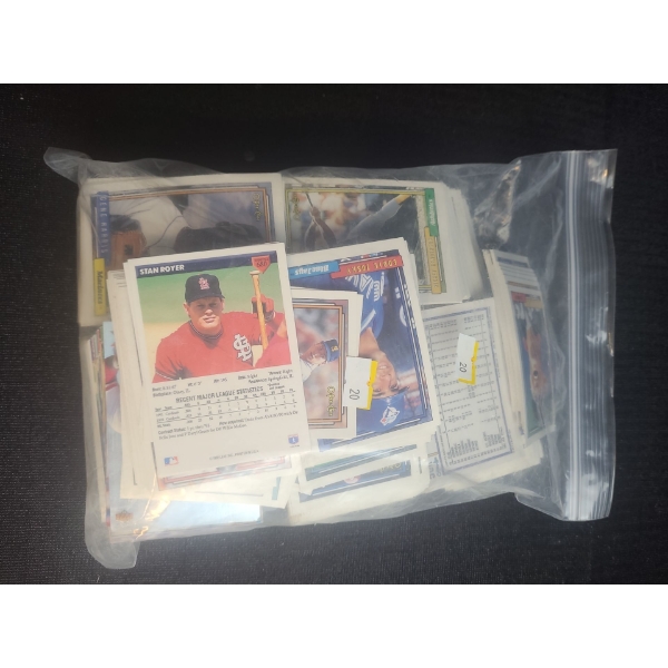 Sports Trading Cards: Baseball