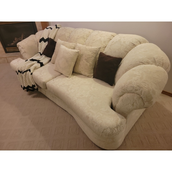 Vintage Upholstered Sofa w/ Sea Shell Demeanor & Slight U Shape Design 73x24x31