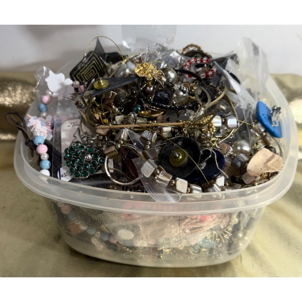 Costume Jewelry Lot in Plastic Bin