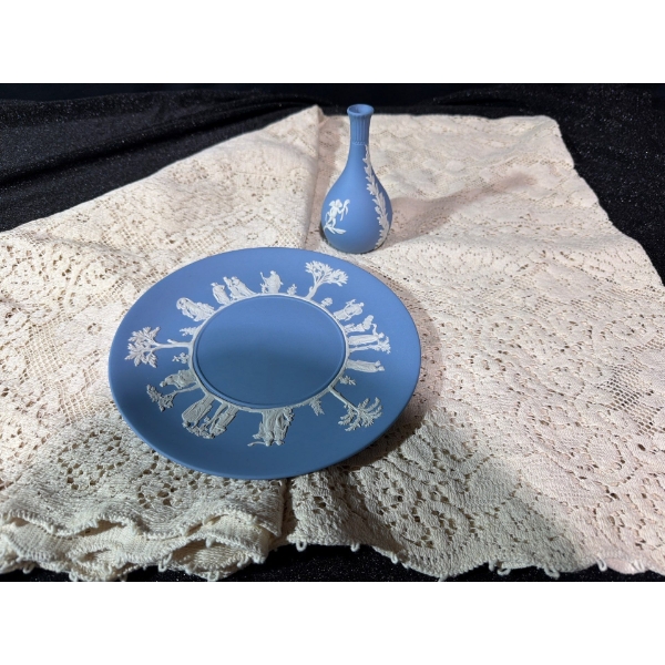 Vintage Wedgwood Plate and Vase with Beautiful Vintage Lace Tablecloth 74" x 50"