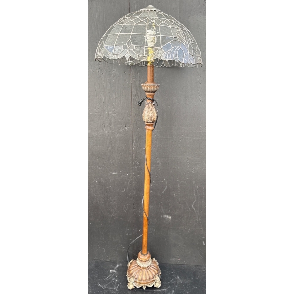 Gorgeous Art Nouveau Style Lamp - 61T  