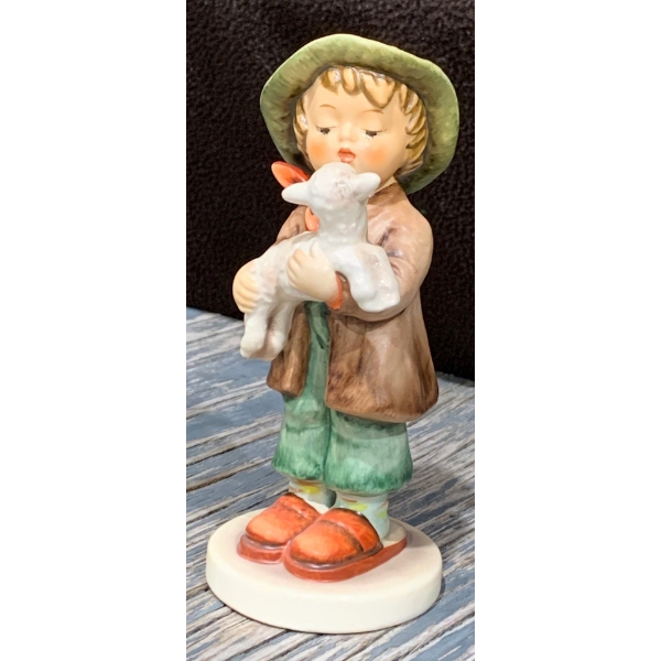 Goebel Hummel Lost Sheep - 6T