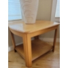 Image 2 : VINTAGE End Table w/ 80's Post Modern Plaster Of Paris Decorative Table Lamp 25T (duplicate)
