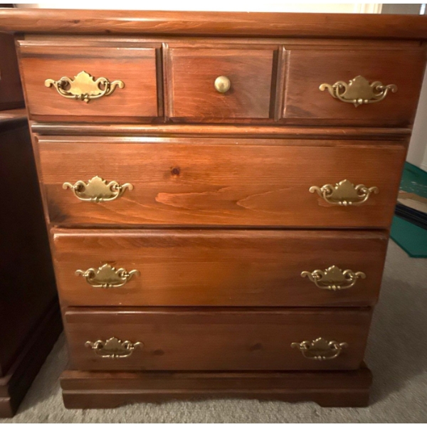 Vintage 4 Drawer Dressing Table 27x17x49