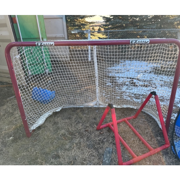 EZ Goal Net = Canadian Official Size Goalie Net w/ Supportive Skating Fall Guard 