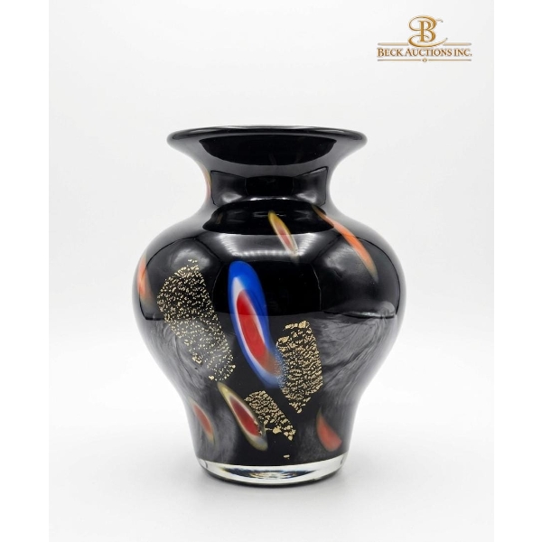 VINTAGE JAPANESE ART GLASS VASE KAMEI OSAKA CASED GOLD FOIL MURRHINES 10''INCHES HEIGHT