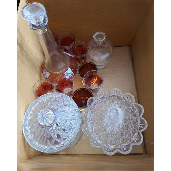 Wine Decanter/ Small Glasses and Candy Dishes 