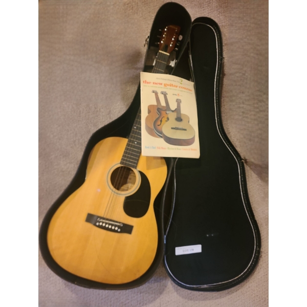 Citation Guitar Model 640 includes Guitar Case & Book
