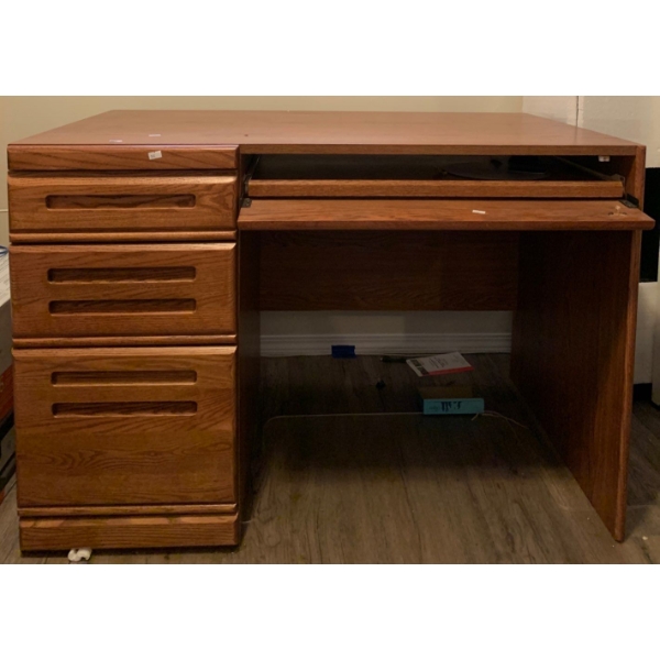 Vintage Desk 45x27x30