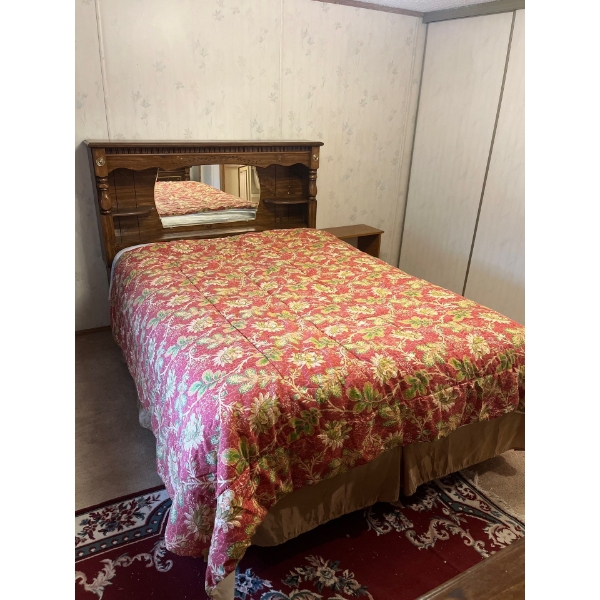  bedroom set with dresser, tall dresser, queen size bed, everything altogether, including mattresses